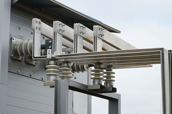 A Comparison Of Busway And Busbar Systems For Electrical Efficiency