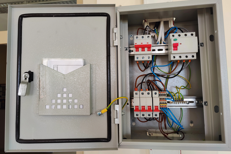 Exploring Square D Bus Plugs For Efficient Power Management