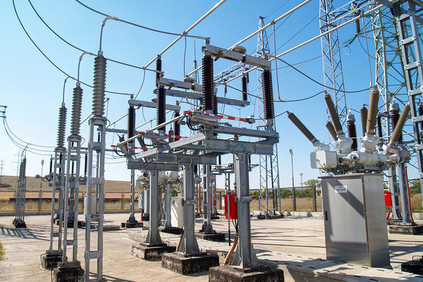 Understanding The Different Types Of Circuit Breaker Poles